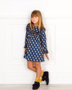 OUTFIT VESTIDO UNICORNIOS MARINO & BOTINES FLECOS MARINO
