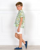 Outfit Niño Conjunto Camisa Tropical Verde & Short Crudo & Alpargatas Cordones Azul